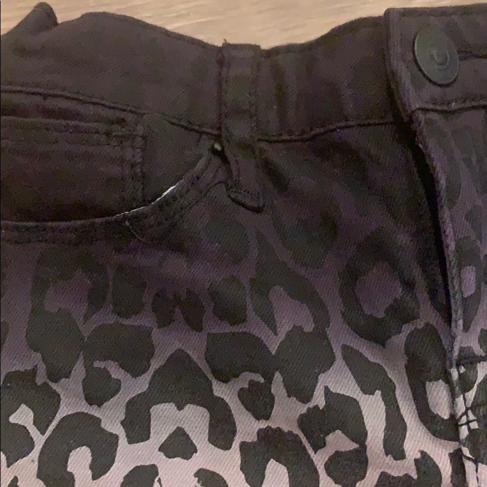 Hudson animal print shorts - Picture 2 of 11